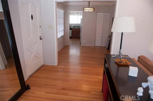 Квартира, 1202 м², 1 295 000$ — FAKTOR