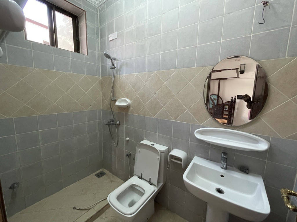 Комерційна нерухомість, 26910 м², 2 250 000$ — FAKTOR