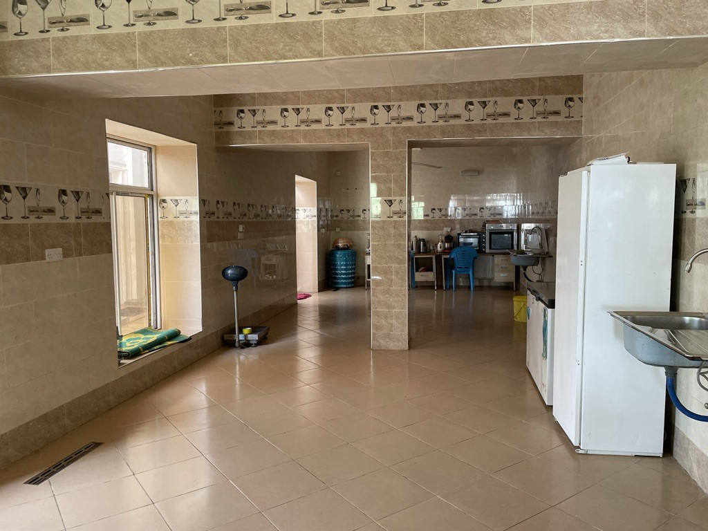 Комерційна нерухомість, 26910 м², 2 250 000$ — FAKTOR