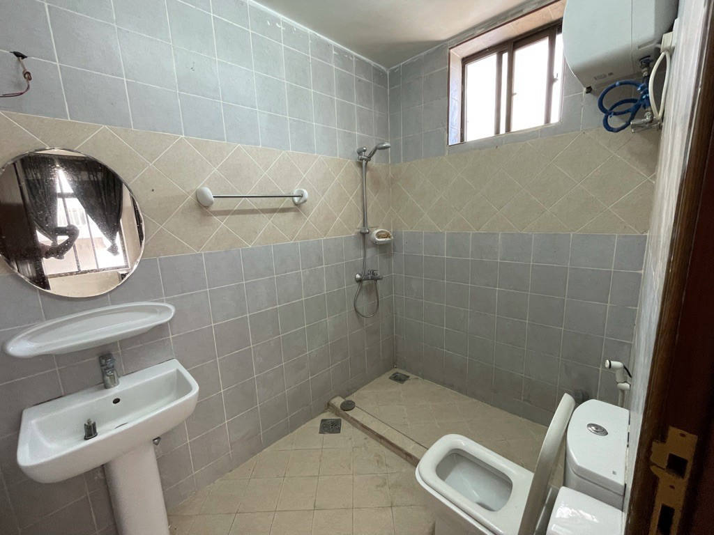 Комерційна нерухомість, 26910 м², 2 250 000$ — FAKTOR