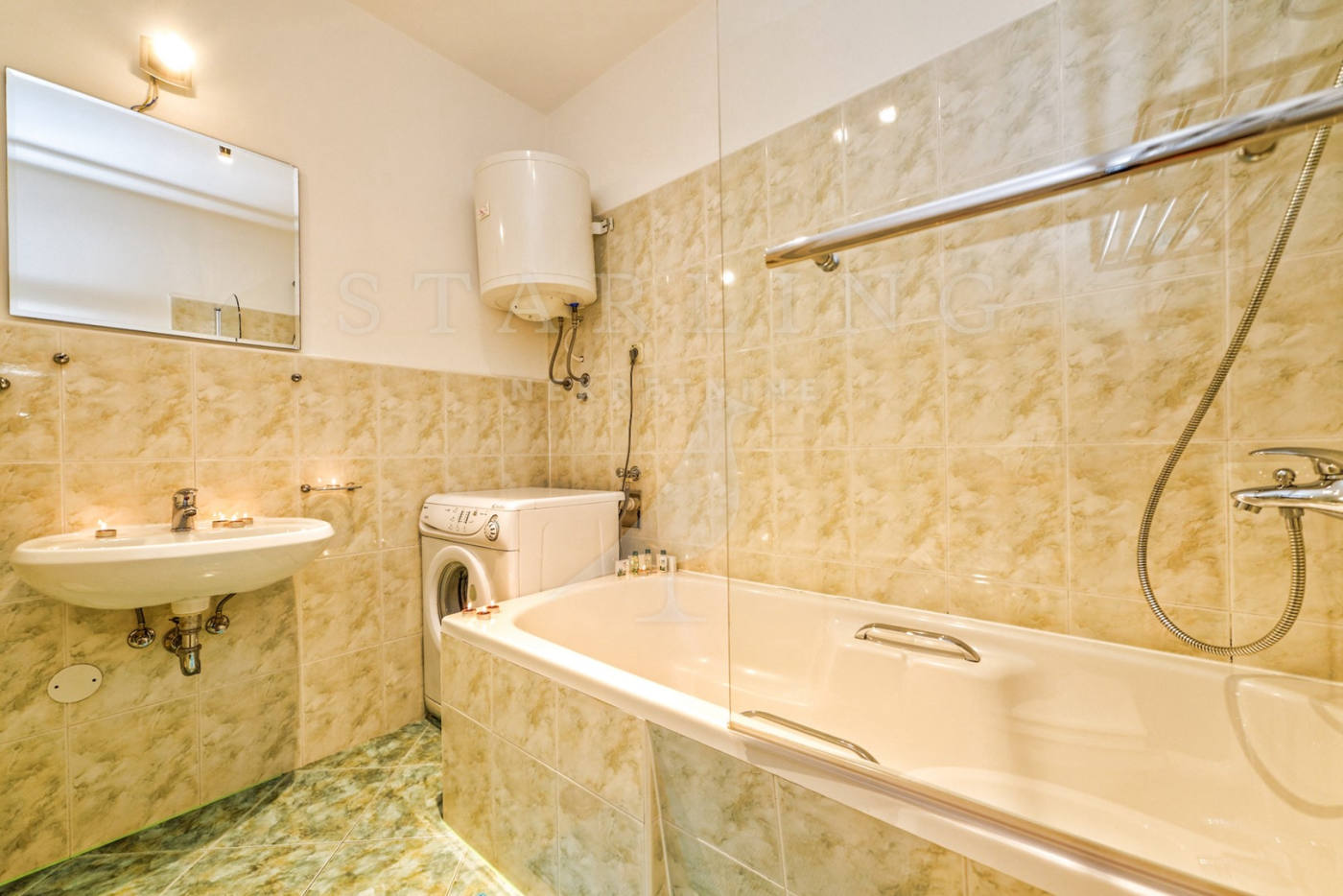 Квартира, 1389 м², 597 347$ — FAKTOR