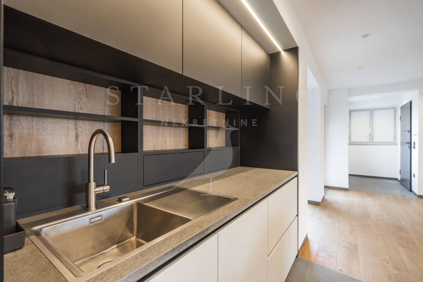 Квартира, 1120 м², 416 277$ — FAKTOR