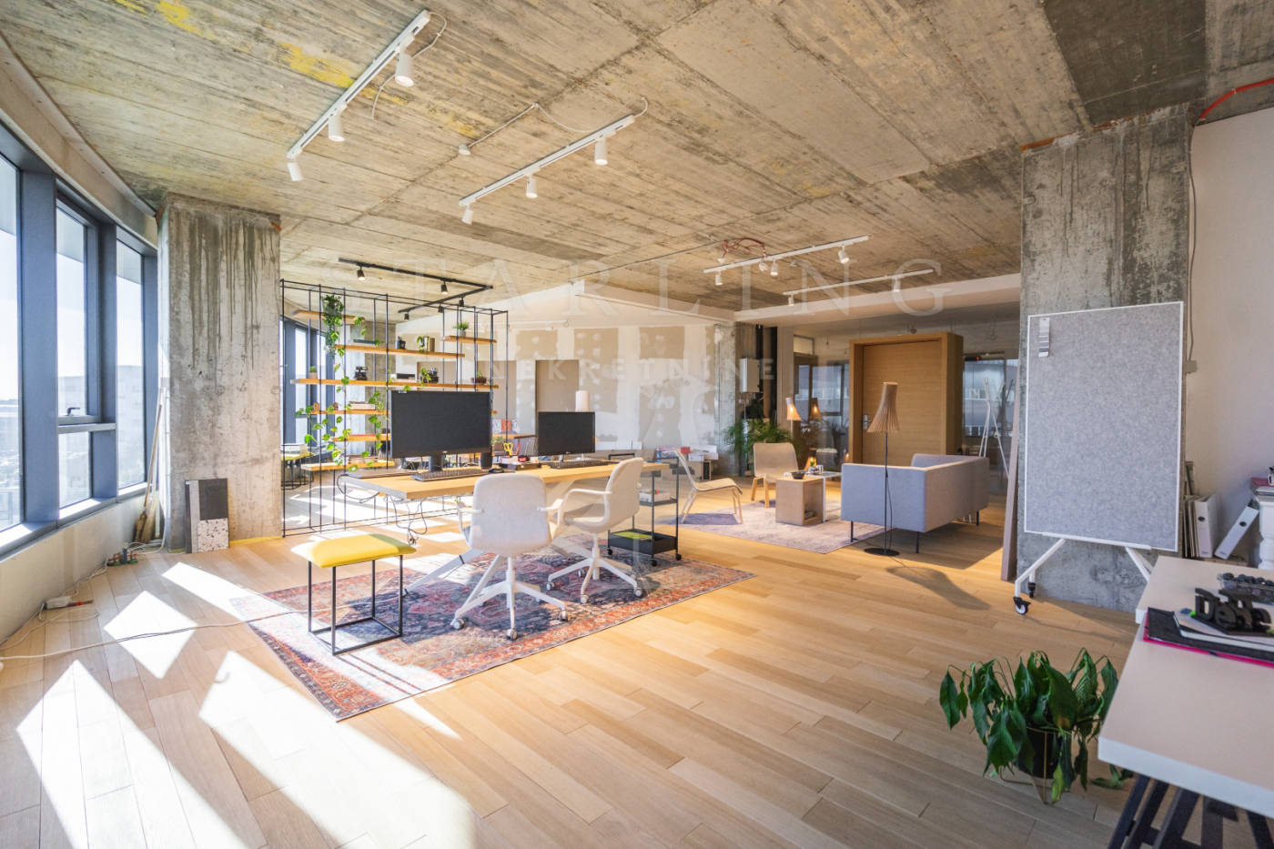 Квартира, 1302 м², 336 358$ — FAKTOR