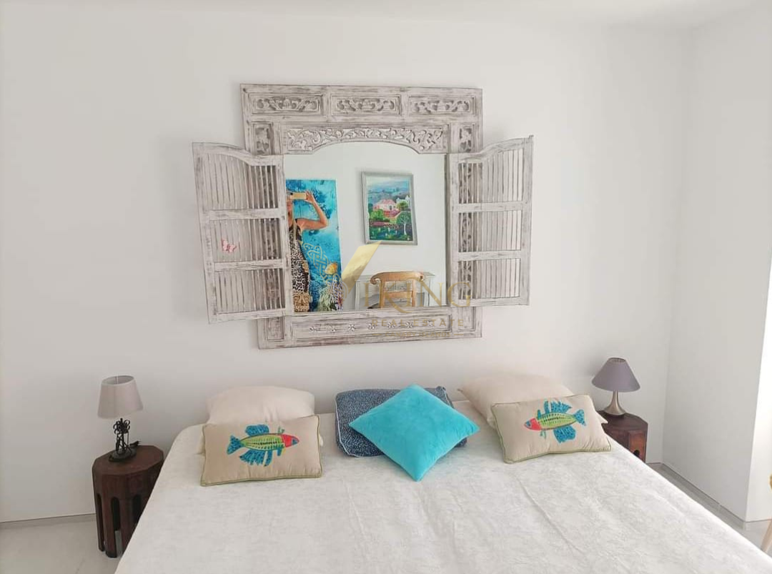 Квартира, 861 м², 295 000$ — FAKTOR