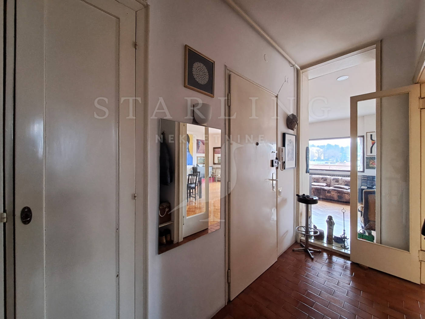 Квартира, 1184 м², 402 785$ — FAKTOR