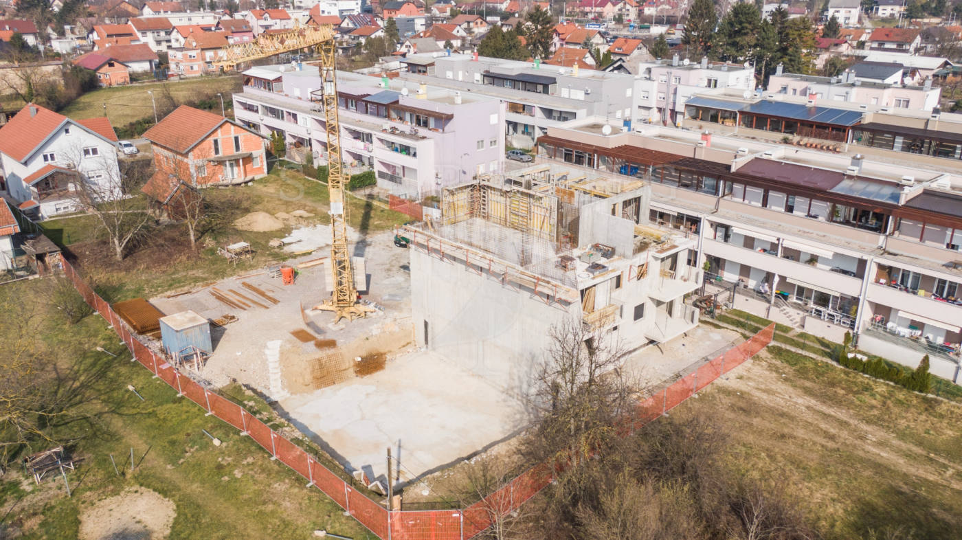 Квартира, 1001 м², 230 542$ — FAKTOR