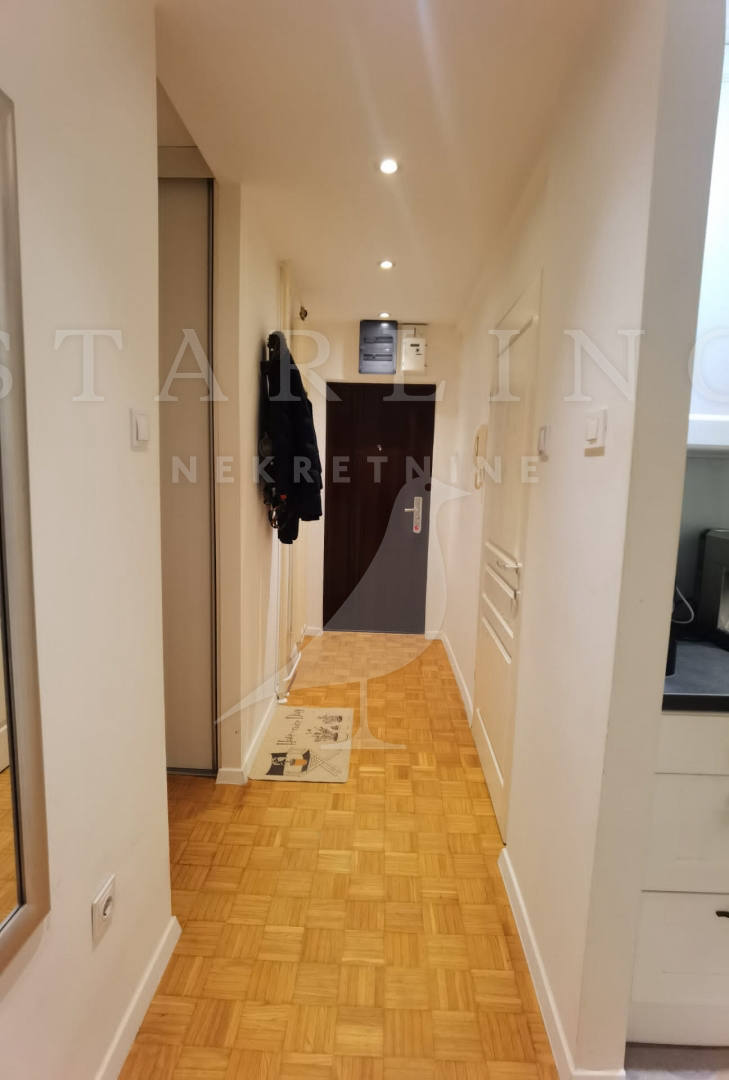 Квартира, 668 м², 196 093$ — FAKTOR