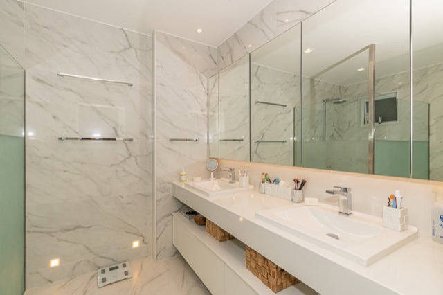 Квартира, 3983 м², 1 090 167$ — FAKTOR