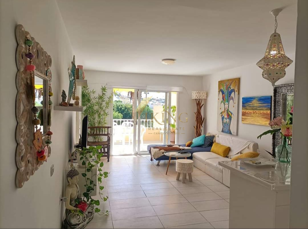 Квартира, 861 м², 295 000$ — FAKTOR