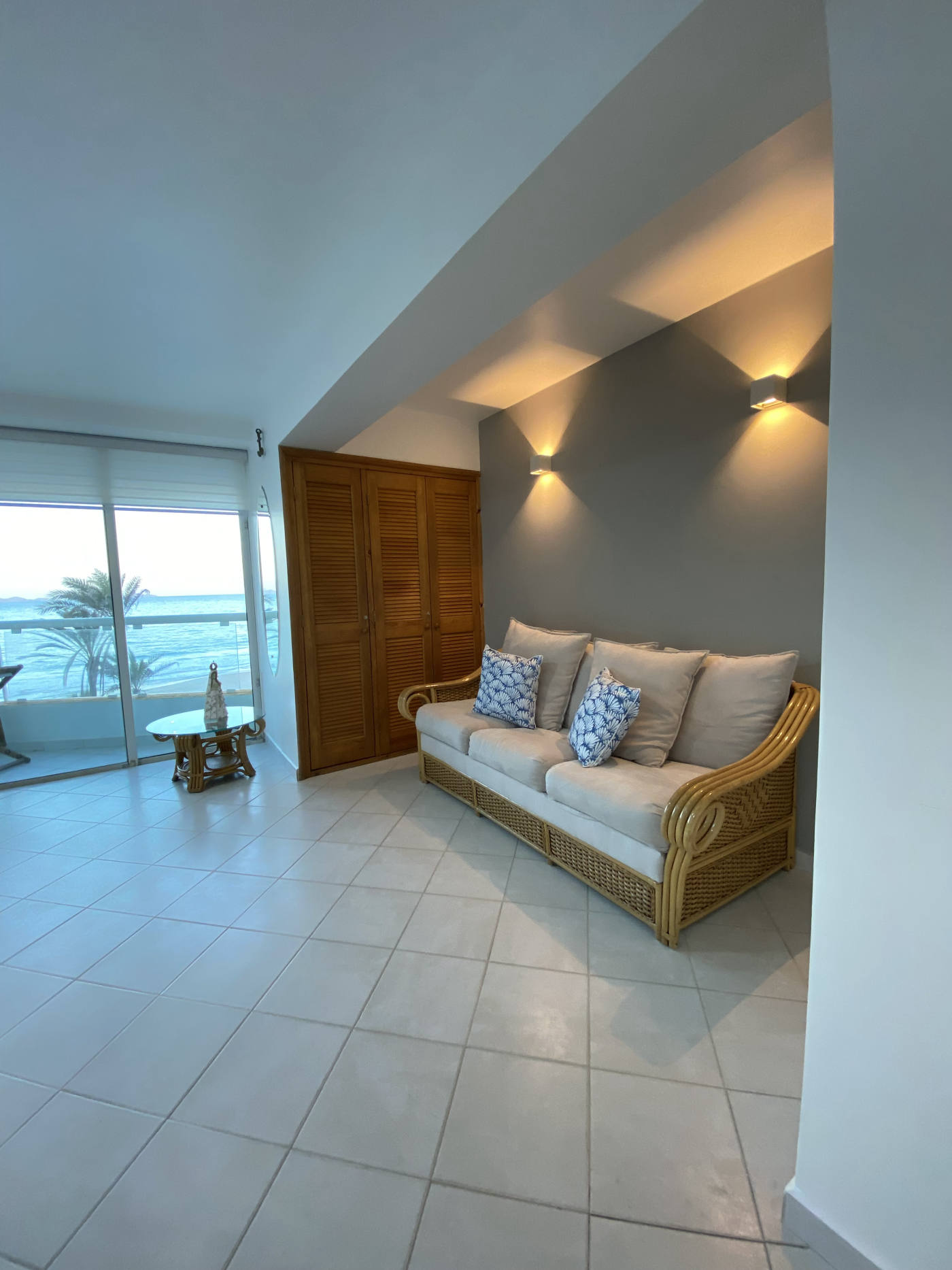 Квартира, 721 м², 125 000$ — FAKTOR