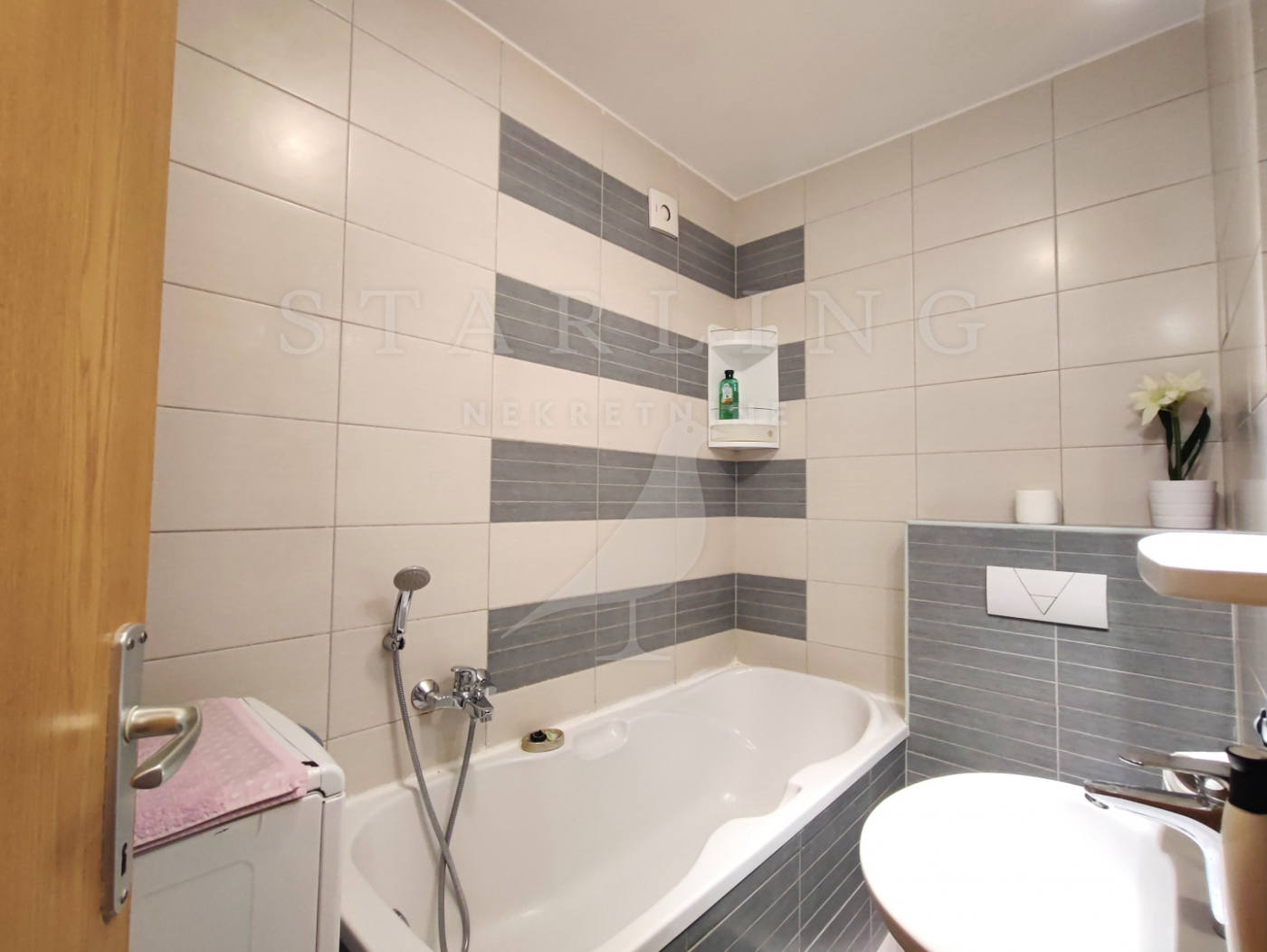 Квартира, 905 м², 169 361$ — FAKTOR