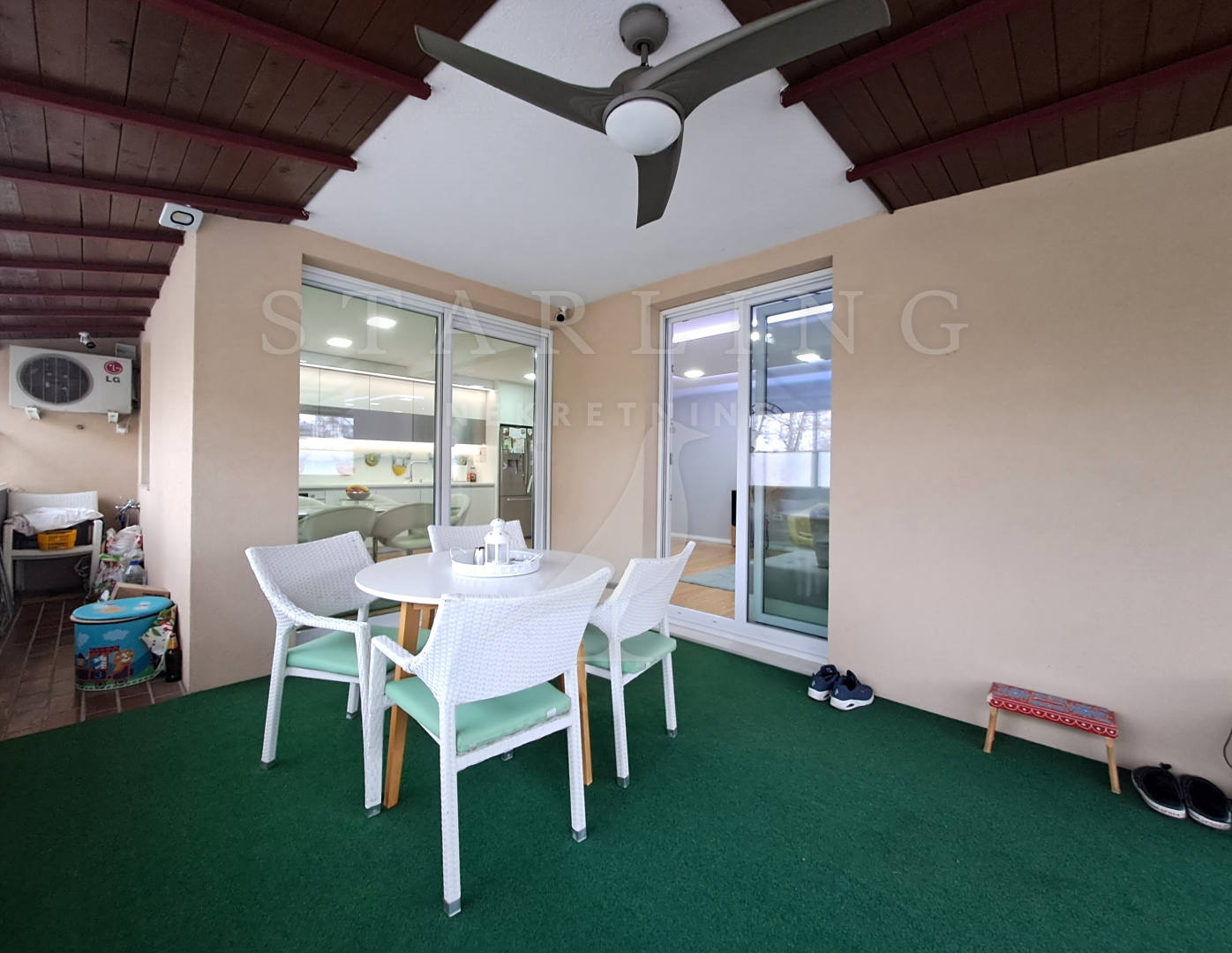 Квартира, 1077 м², 307 832$ — FAKTOR