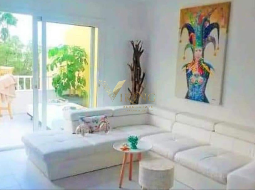 Квартира, 861 м², 295 000$ — FAKTOR