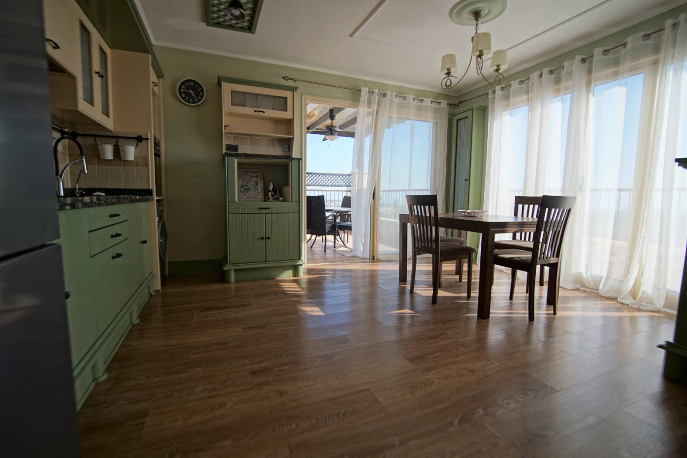 Квартира, 1292 м², 174 000$ — FAKTOR