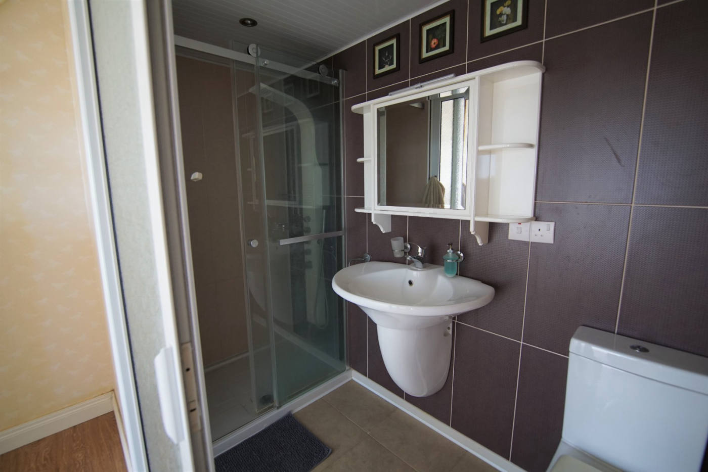 Квартира, 1292 м², 174 000$ — FAKTOR