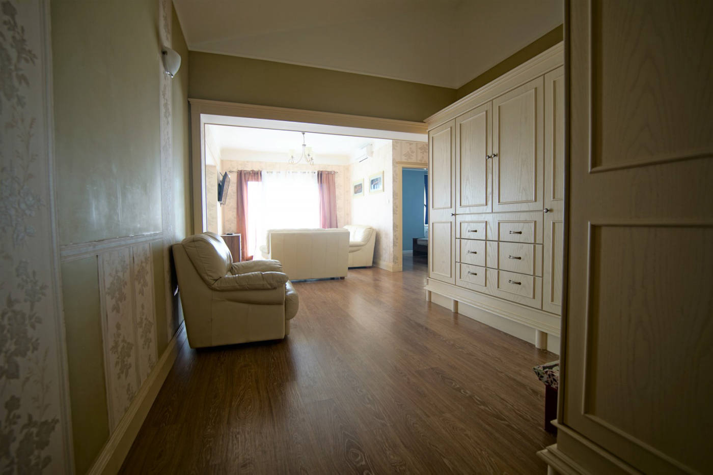 Квартира, 1292 м², 174 000$ — FAKTOR