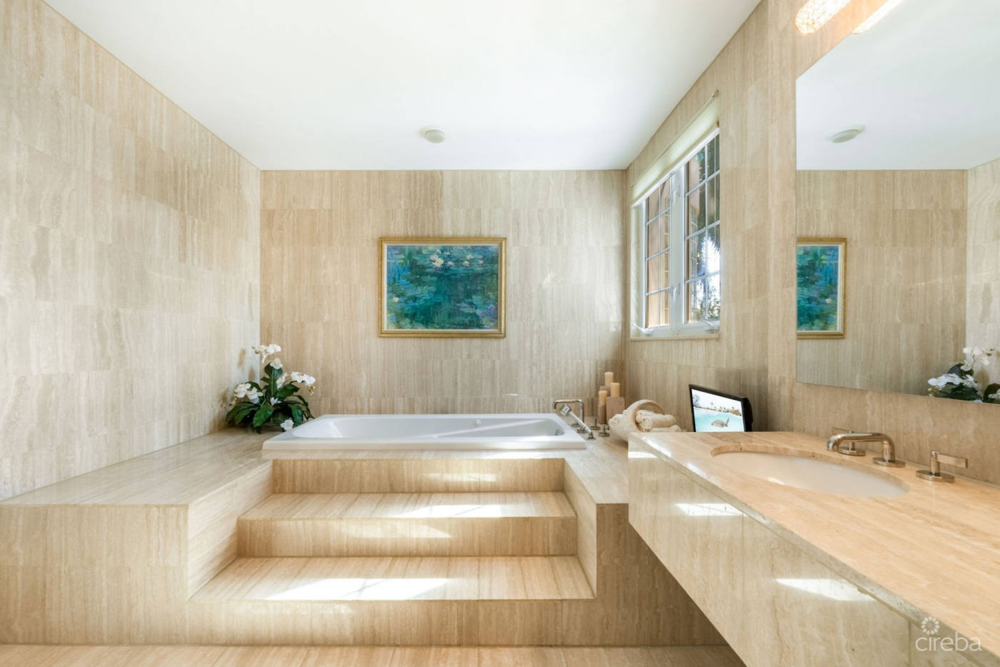 Квартира, 4545 м², 6 250 000$ — FAKTOR