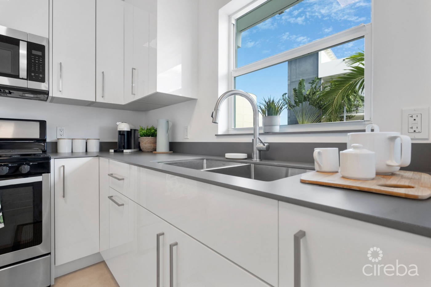 Квартира, 746 м², 437 804$ — FAKTOR