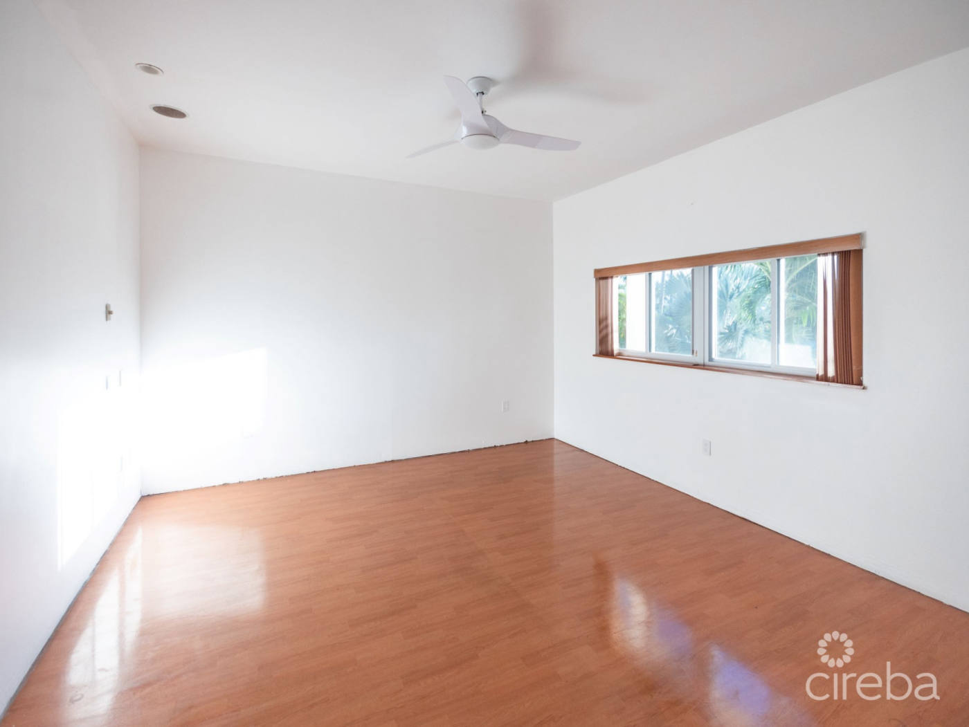 Квартира, 2650 м², 2 900 000$ — FAKTOR