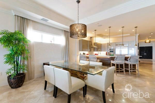 Квартира, 3293 м², 5 850 000$ — FAKTOR