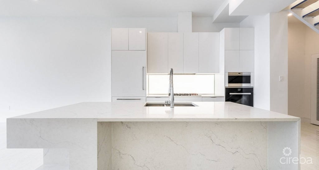 Квартира, 3970 м², 4 200 000$ — FAKTOR