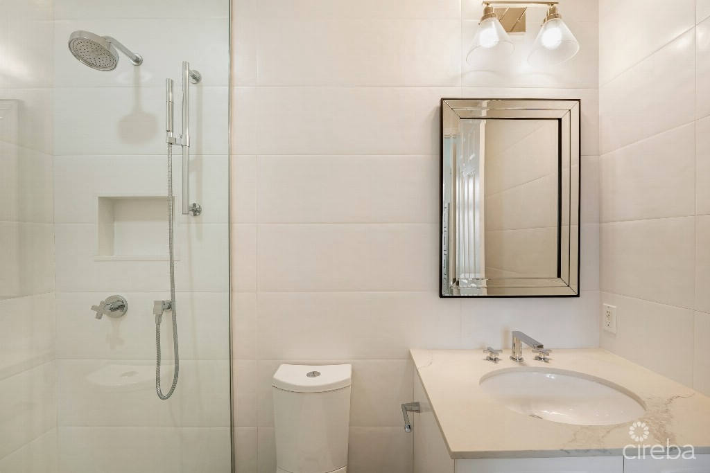 Квартира, 2120 м², 4 500 000$ — FAKTOR