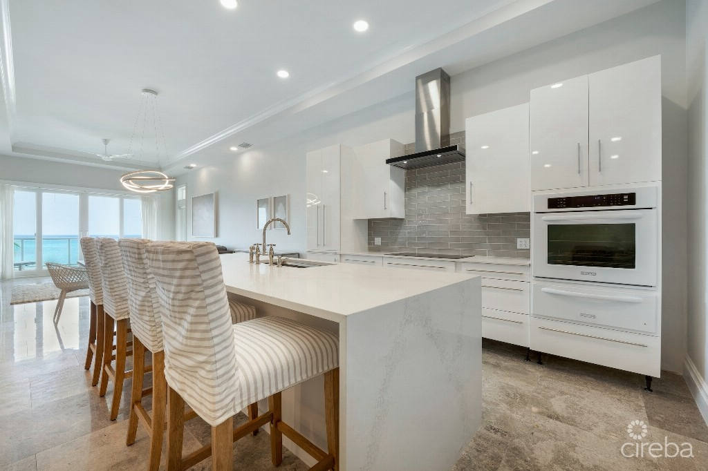 Квартира, 2120 м², 4 500 000$ — FAKTOR