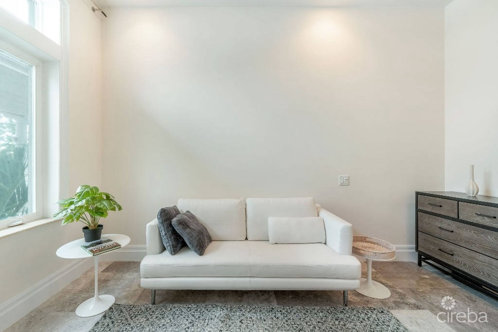 Квартира, 2120 м², 4 500 000$ — FAKTOR