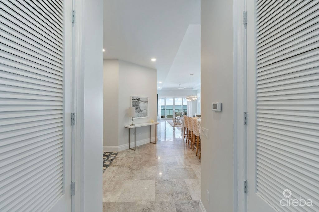 Квартира, 2120 м², 4 500 000$ — FAKTOR