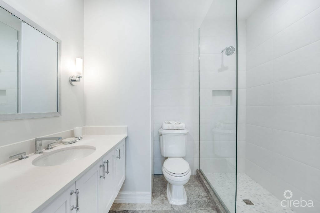 Квартира, 2120 м², 4 500 000$ — FAKTOR