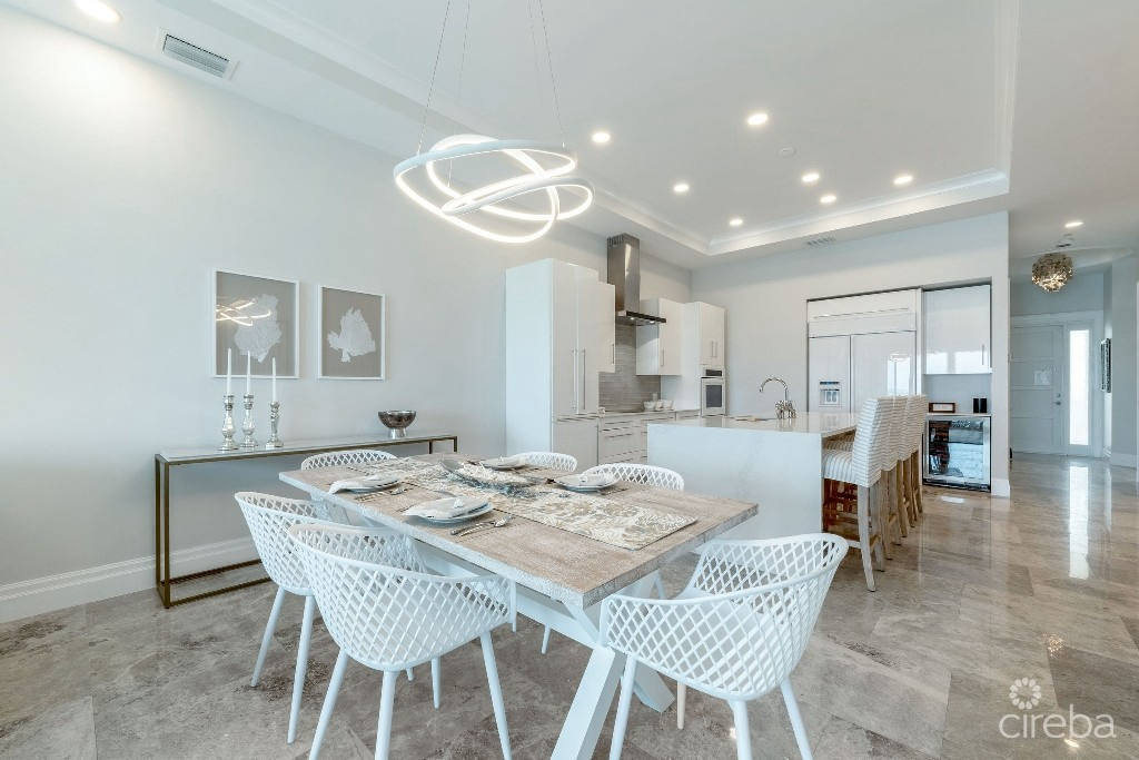 Квартира, 2120 м², 4 500 000$ — FAKTOR