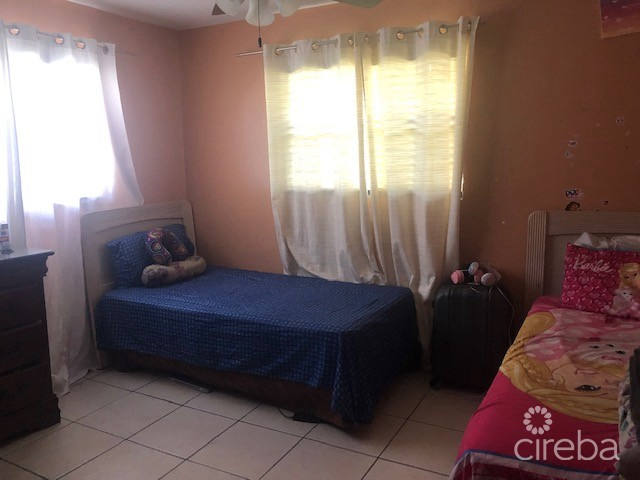 Квартира, 1040 м², 438 902$ — FAKTOR
