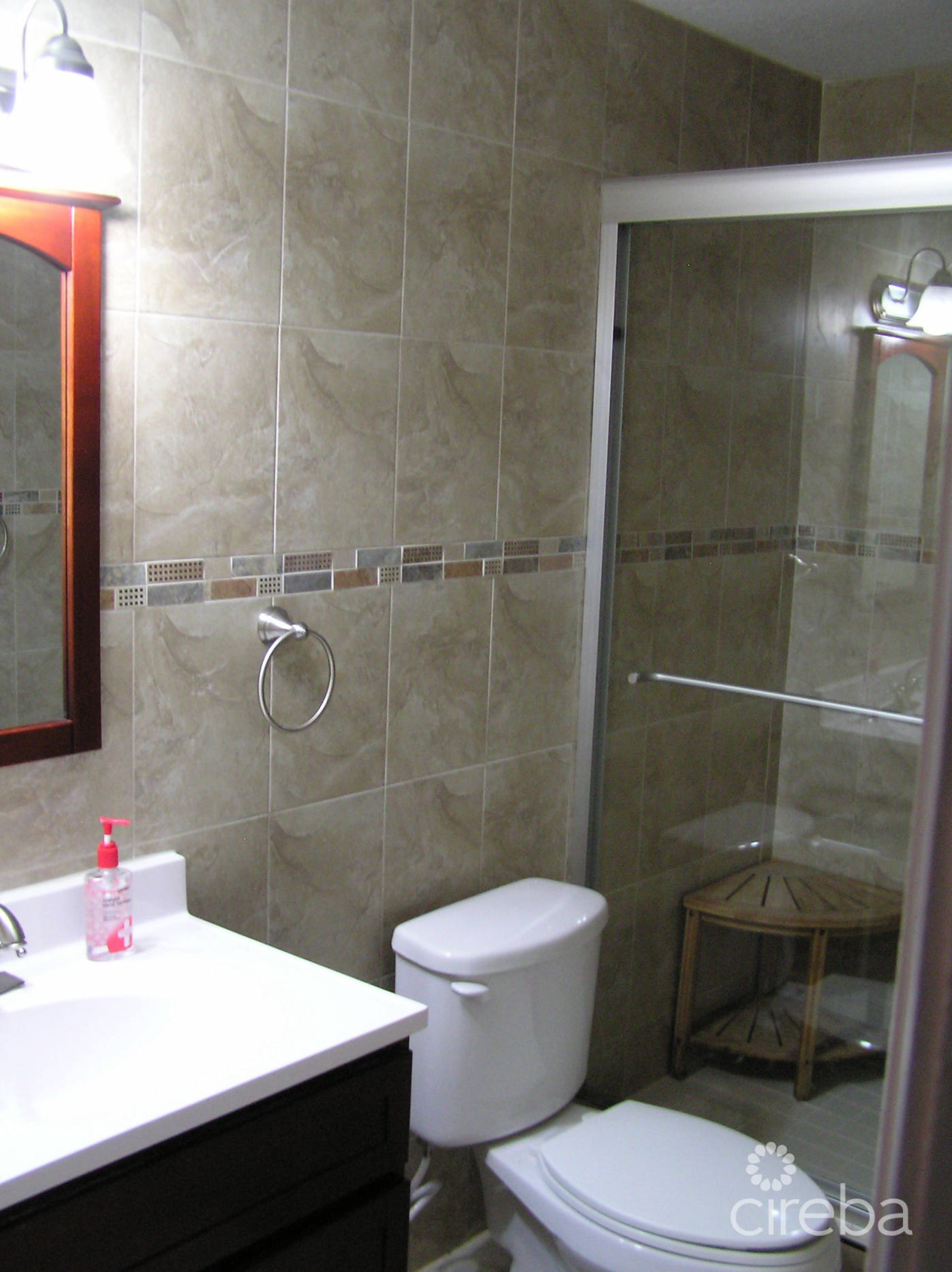 Квартира, 987 м², 325 000$ — FAKTOR