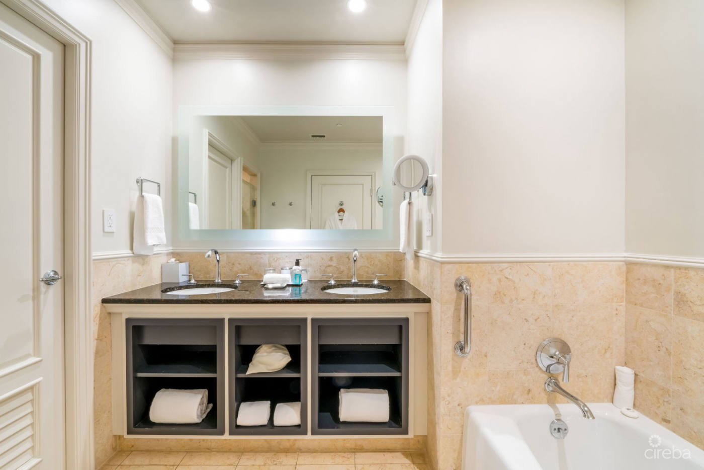 Квартира, 3050 м², 6 500 000$ — FAKTOR