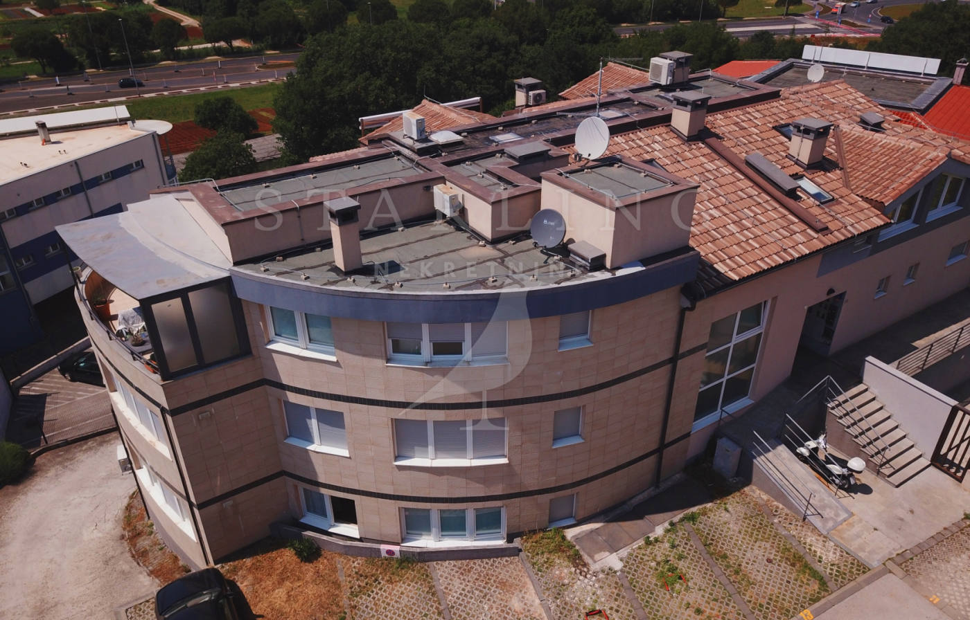 Квартира, 808 м², 254 391$ — FAKTOR