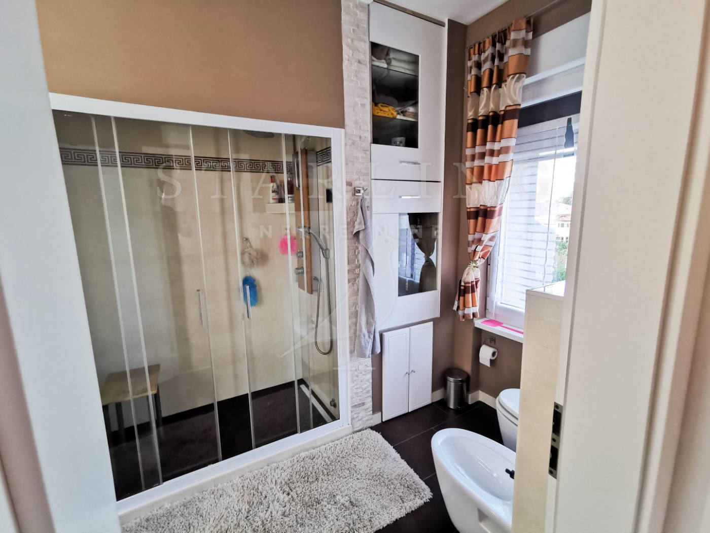 Квартира, 1497 м², 316 783$ — FAKTOR
