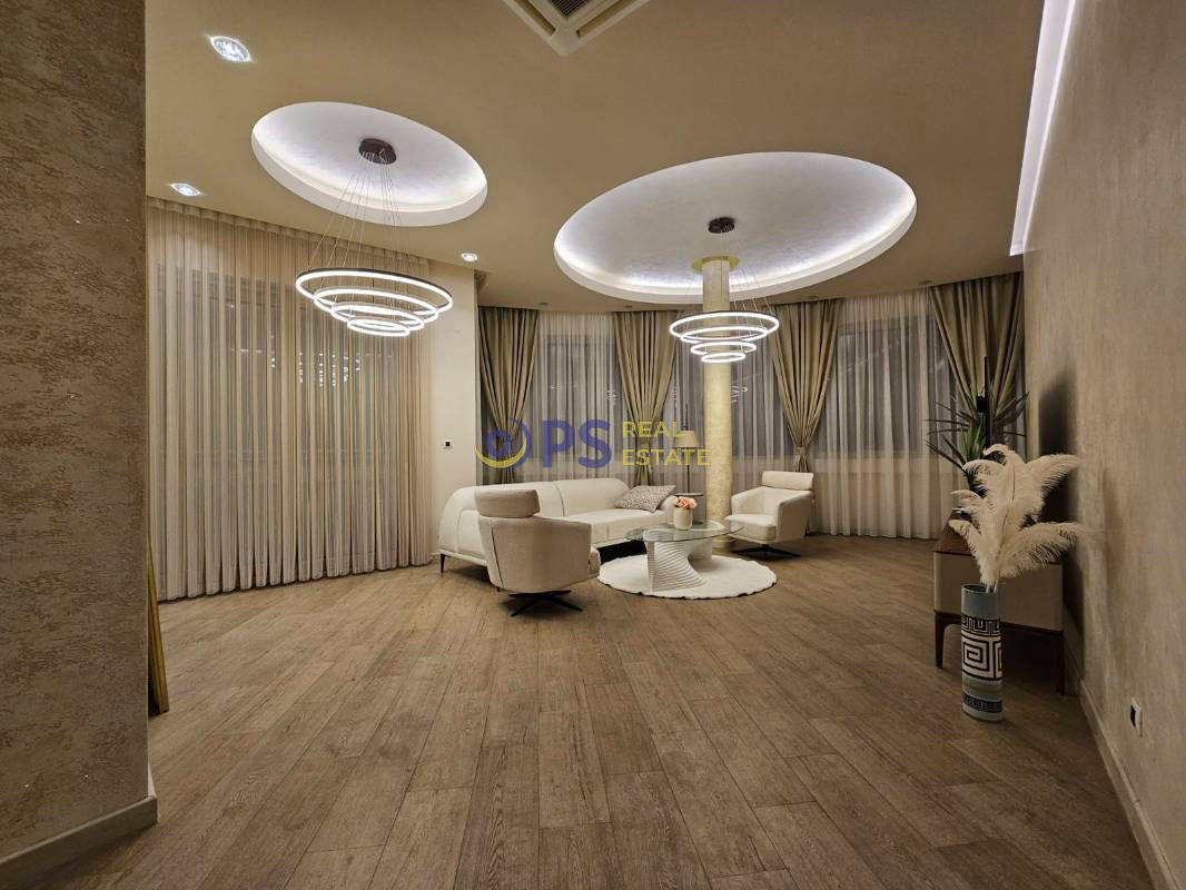 Квартира, 1 206 м²