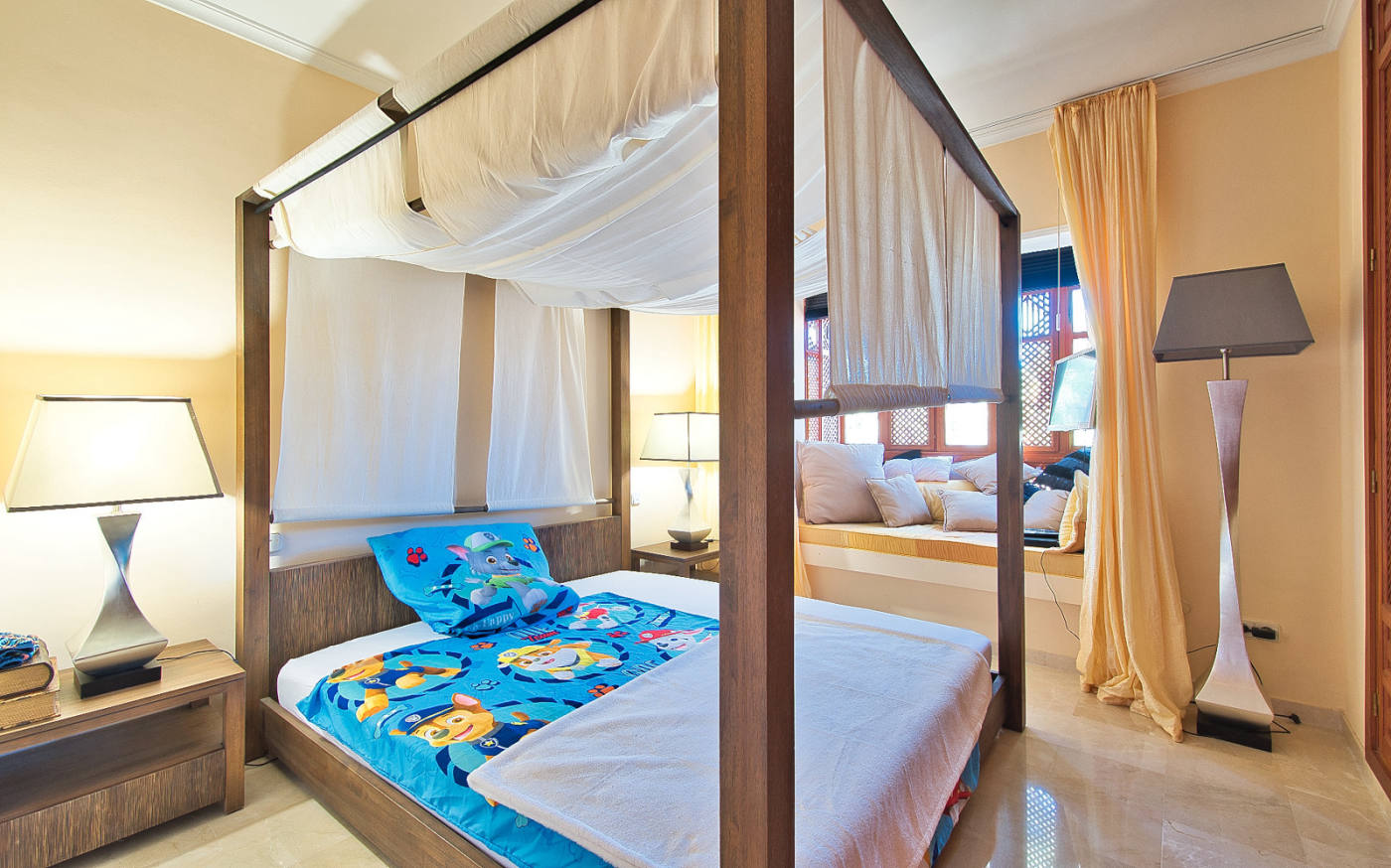 Квартира, 2012 м², 2 076 108$ — FAKTOR
