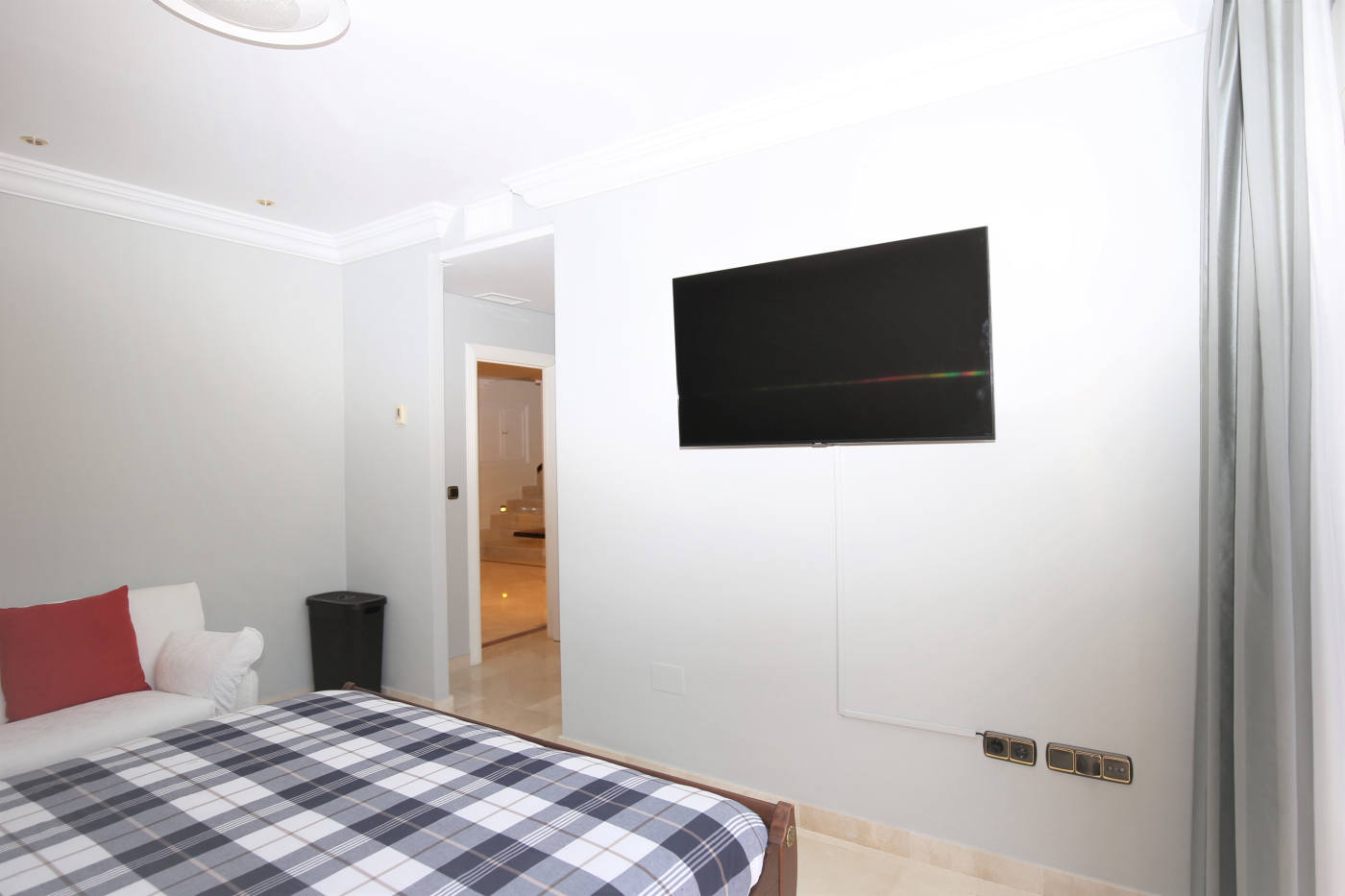 Квартира, 2508 м², 1 623 957$ — FAKTOR