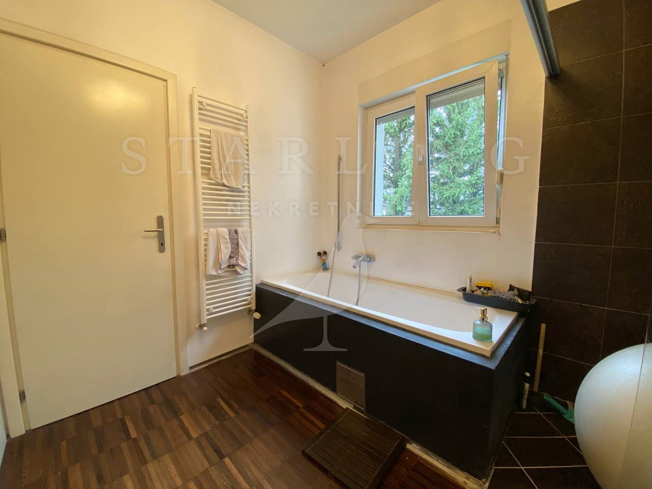 Квартира, 1443 м², 358 622$ — FAKTOR