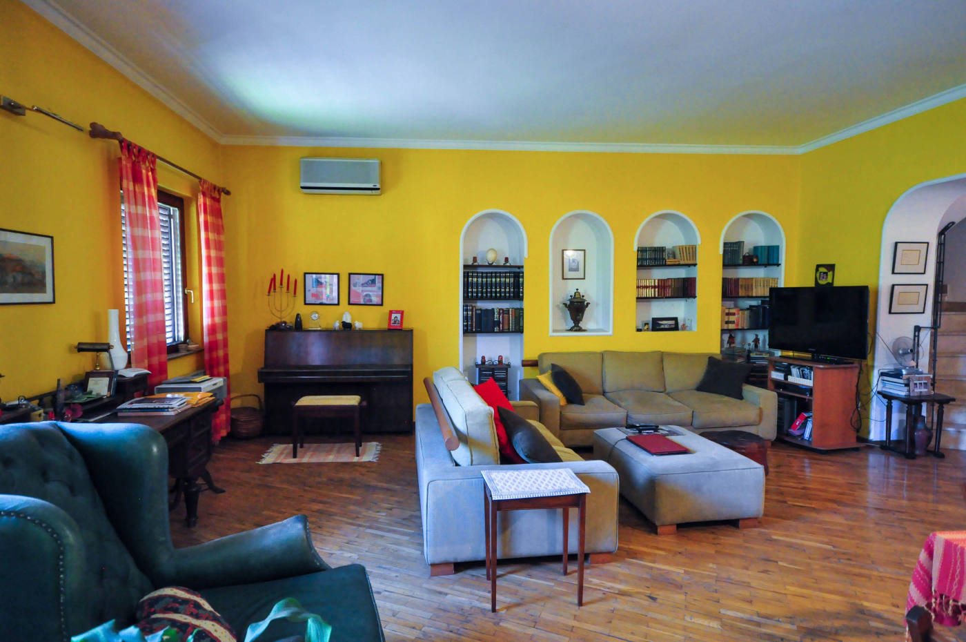 Квартира, 2153 м², 377 725$ — FAKTOR