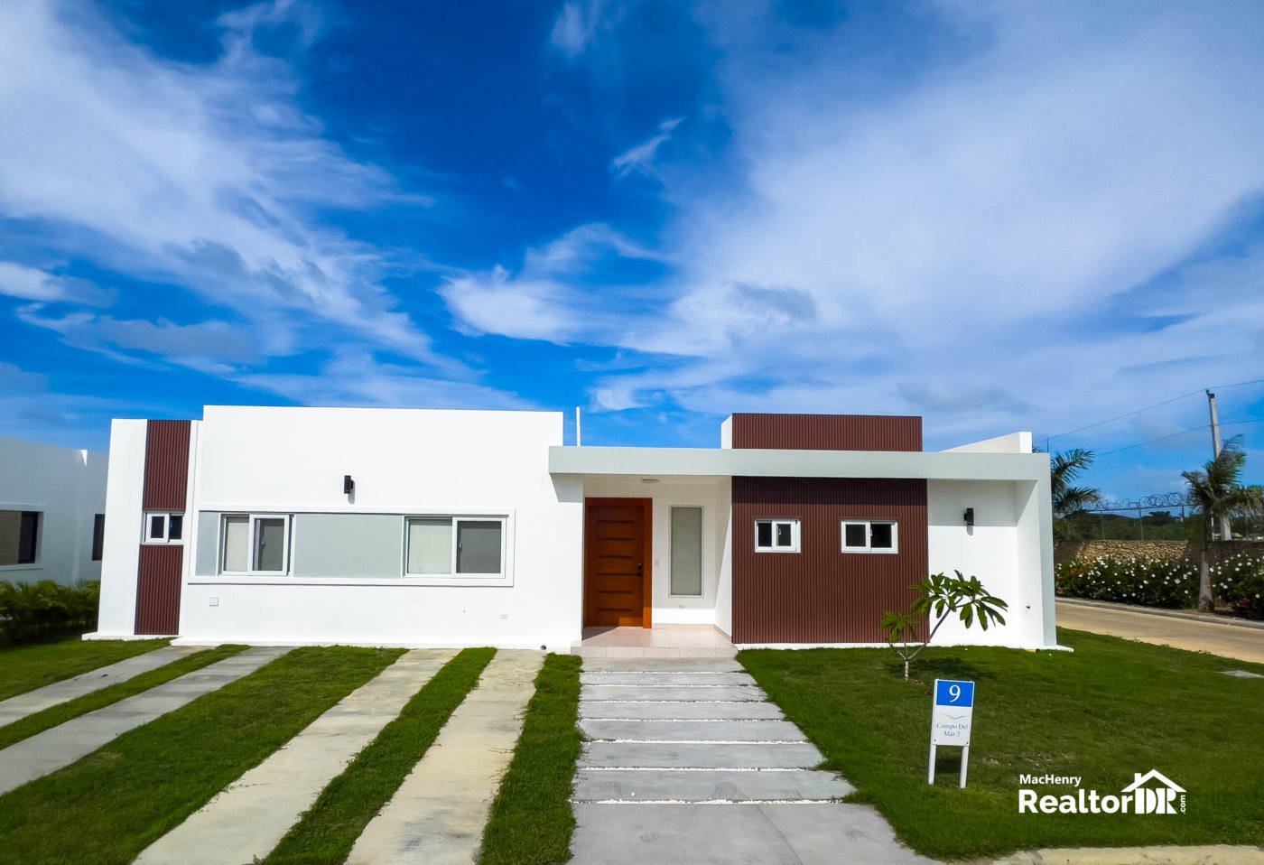 House, 2 540 m²