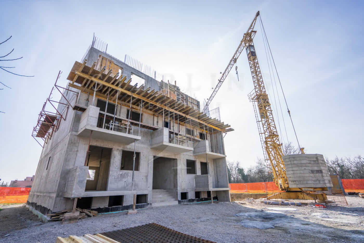 Квартира, 883 м², 204 043$ — FAKTOR