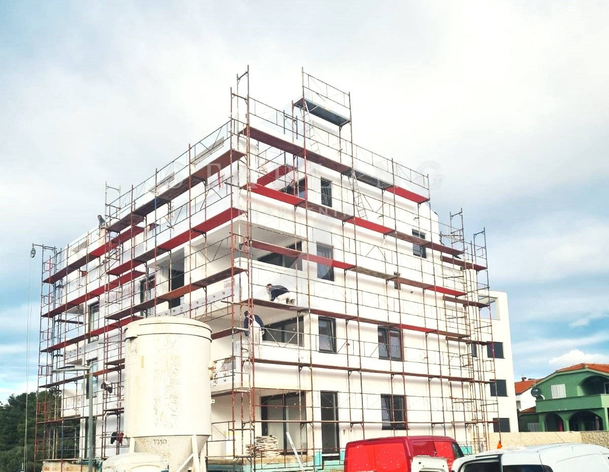 Квартира, 700 м², 269 396$ — FAKTOR