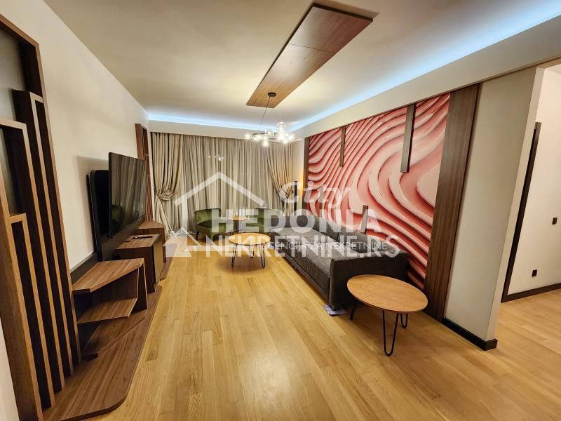 Квартира, 883 м², 518 052$ — FAKTOR