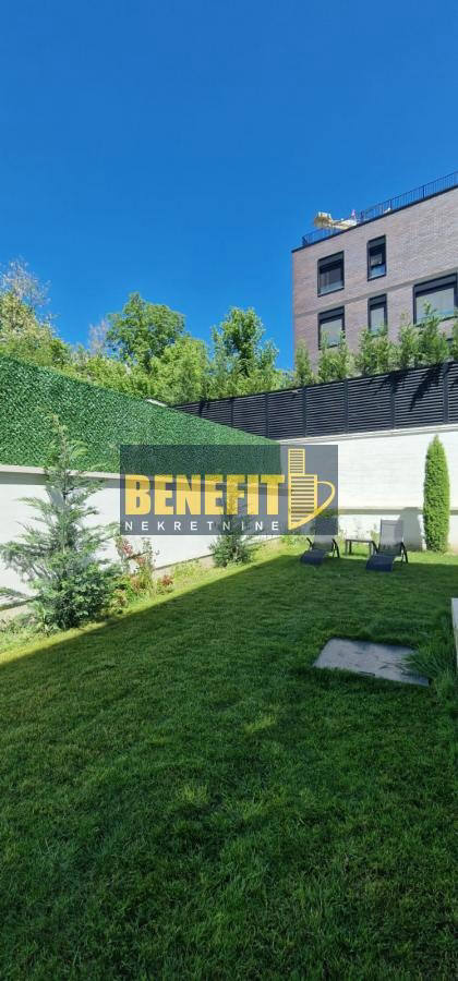 Квартира, 2368 м², 880 000$ — FAKTOR