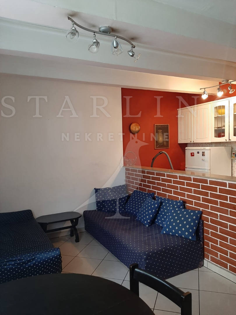 Квартира, 646 м², 104 668$ — FAKTOR
