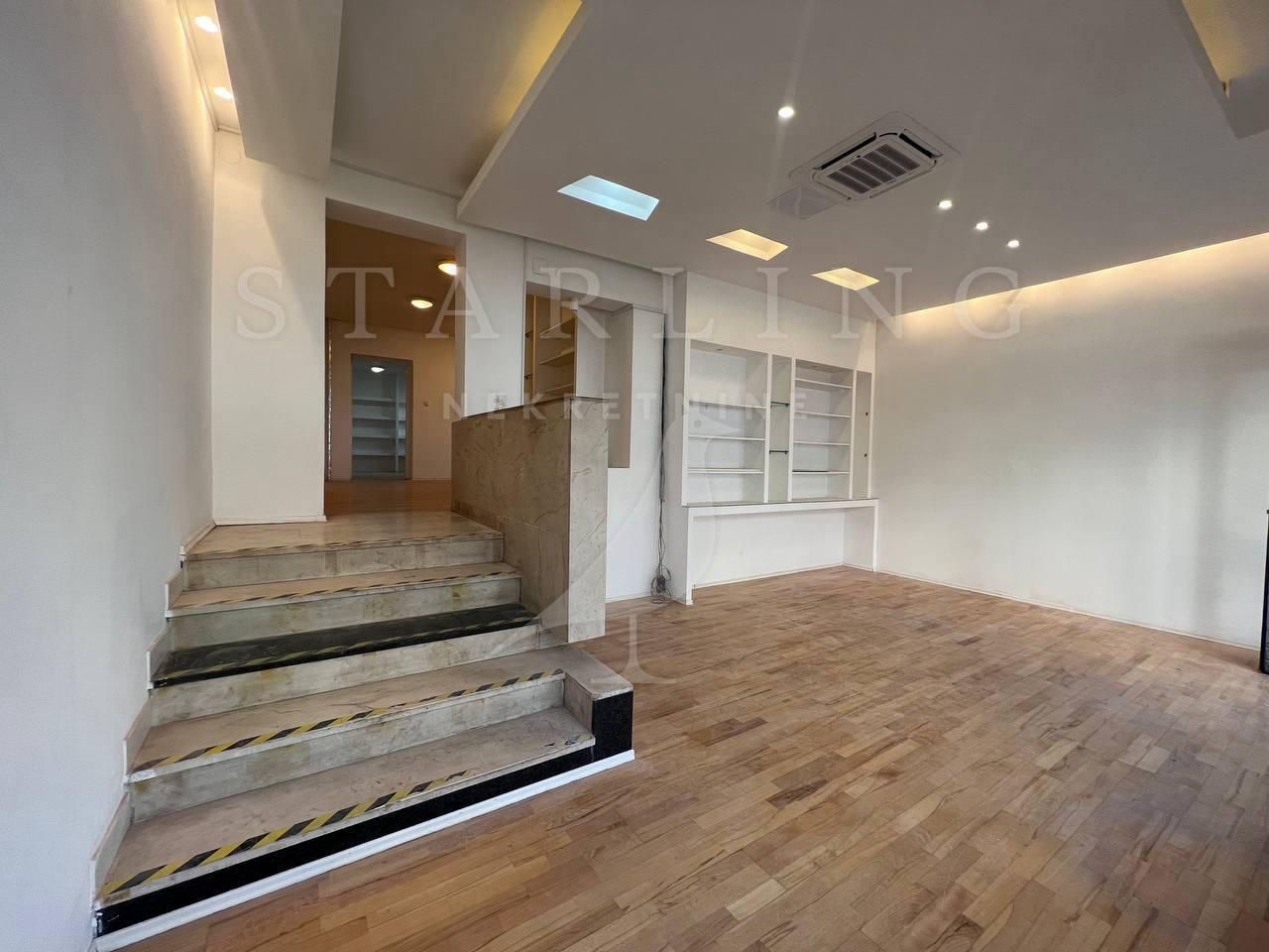 Квартира, 753 м², 263 888$ — FAKTOR