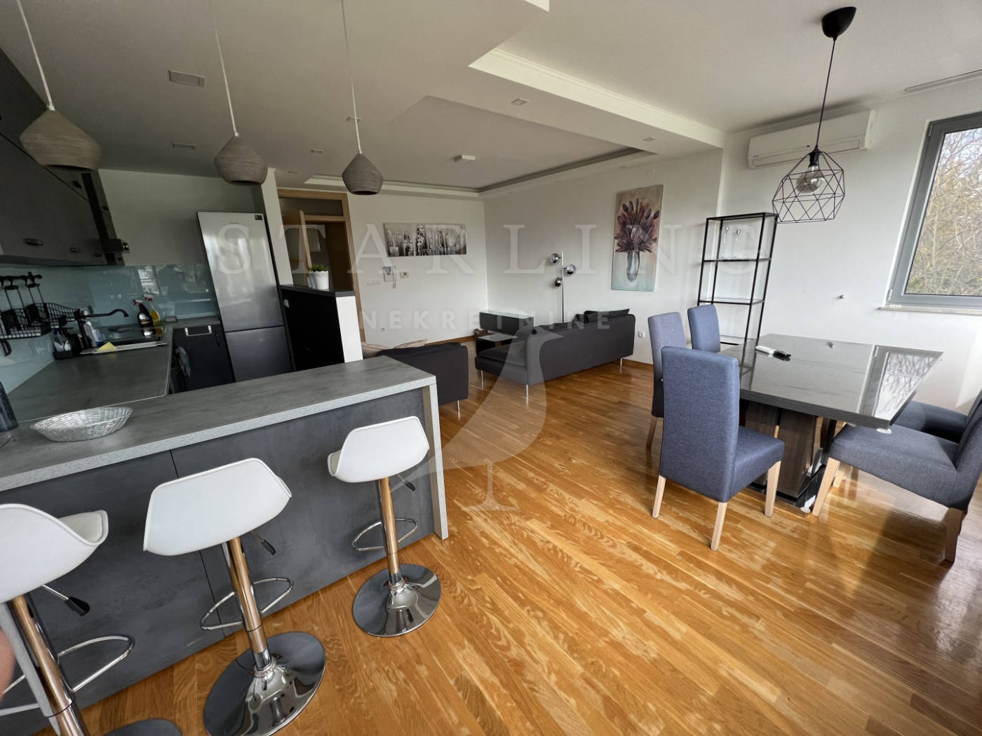 Квартира, 1044 м², 345 581$ — FAKTOR