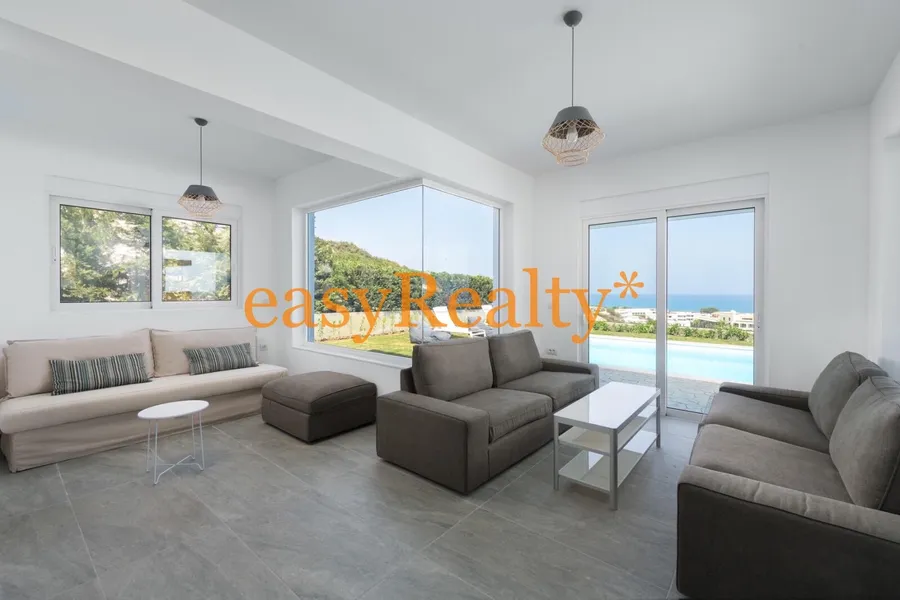 House, 1 776 m²